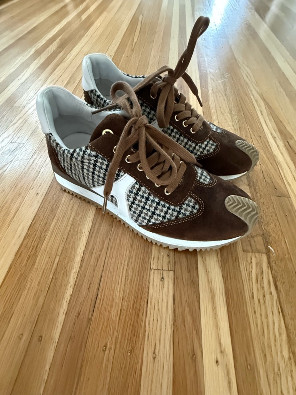 Wishbone Houndstooth Suede Casual Sneakers